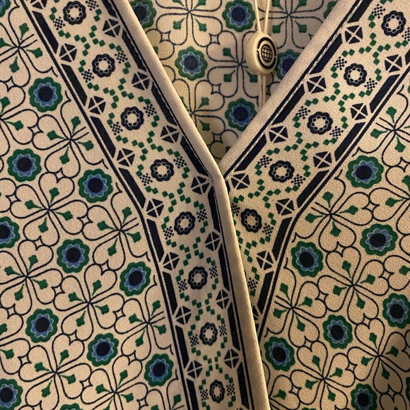 Max Studio shortsleeved wrap blouse lovely print - Picture 2 of 6